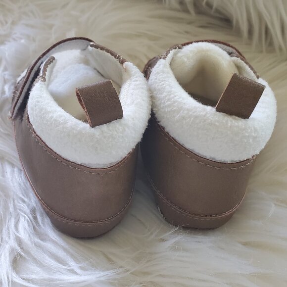 Numby Infant Brown Velcro Faux Leather Soft Shoes SZ 6-12M - Picture 9 of 10